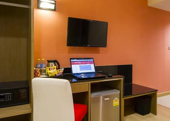 Hotel Eleven Avenue 3*